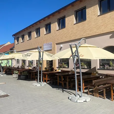 Apartmany Jedovnice *