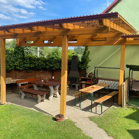 شقة Apartmany Jedovnice يدوفنيتسيه
