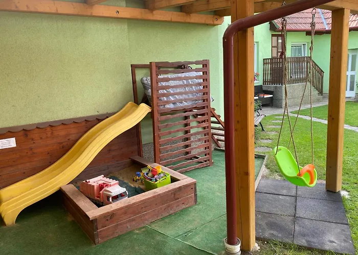 Apartmany Jedovnice דירה *