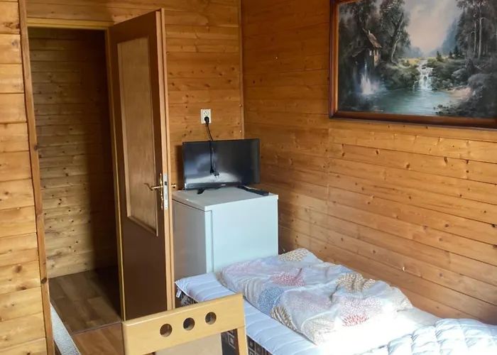 Apartmany Jedovnice ידובניצה